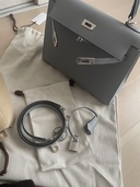 ケリー25 シルバー金具 （ブランドバッグ）の商品画像 - 査定依頼日：2026年2月7日 - 最高査定価格：3,000,000円