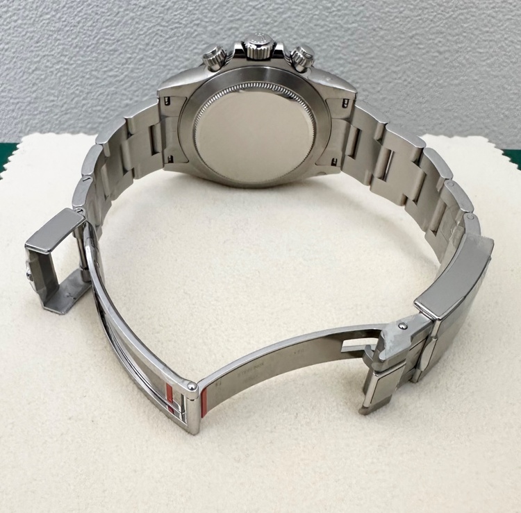 デイトナ（高級時計）の商品画像 - 査定依頼日：2025年12月25日 - 最高査定価格：100,000円