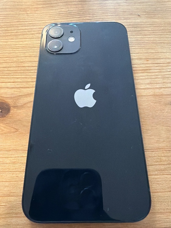 iPhone 12 256GB Softbank（スマホ）の商品画像 - 査定依頼日：2026年4月28日 - 最高査定価格：26,000円