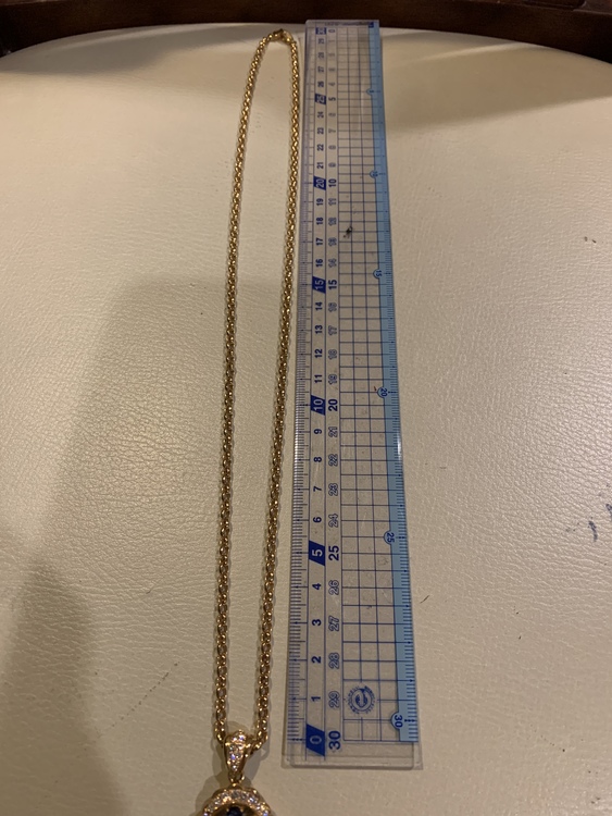 サファイヤとダイヤのペンダント（宝石）の商品画像 - 査定依頼日：2022年5月5日 - 最高査定価格：100,000円