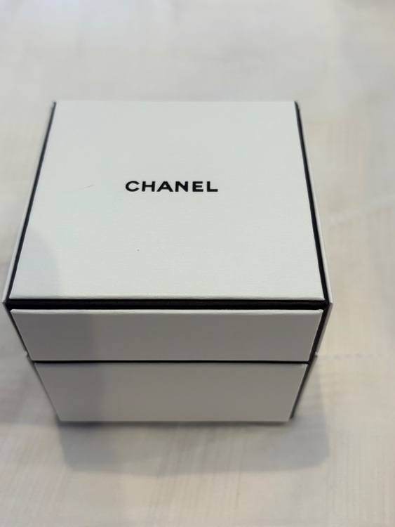 CHANEL コメットピアス（金・貴金属）の商品画像 - 査定依頼日：2025年8月24日 - 最高査定価格：300,000円