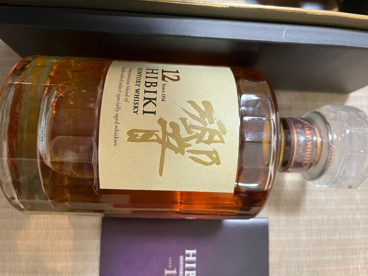 ウイスキー サントリー響 （お酒）の商品画像 - 査定依頼日：2025年4月2日 - 最高査定価格：38,000円