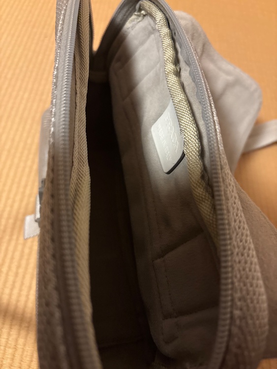 プラダ  （ブランドバッグ）の商品画像 - 査定依頼日：2026年2月25日 - 最高査定価格：20,000円