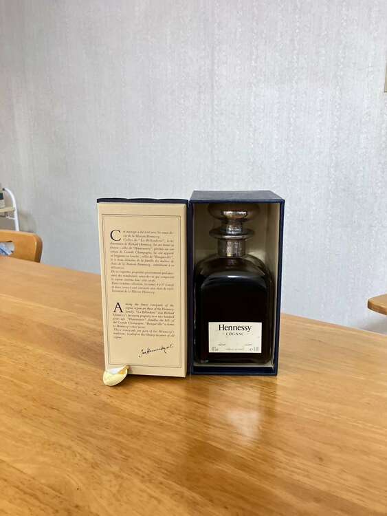 ブランデー コニャック （お酒）の商品画像 - 査定依頼日：2024年12月21日 - 最高査定価格：14,000円