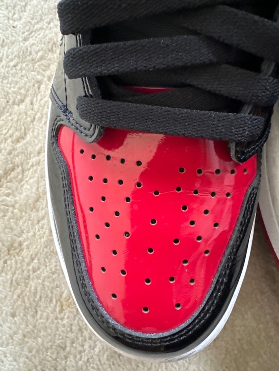 ナイキ　パテントブレッド（古着・ファッション）の商品画像 - 査定依頼日：2026年4月4日 - 最高査定価格：3,900円