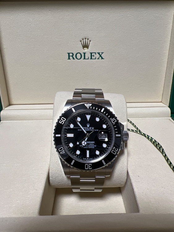 ロレックス サブマリーナー デイト（高級時計）の商品画像 - 査定依頼日：2025年11月23日 - 最高査定価格：2,300,000円