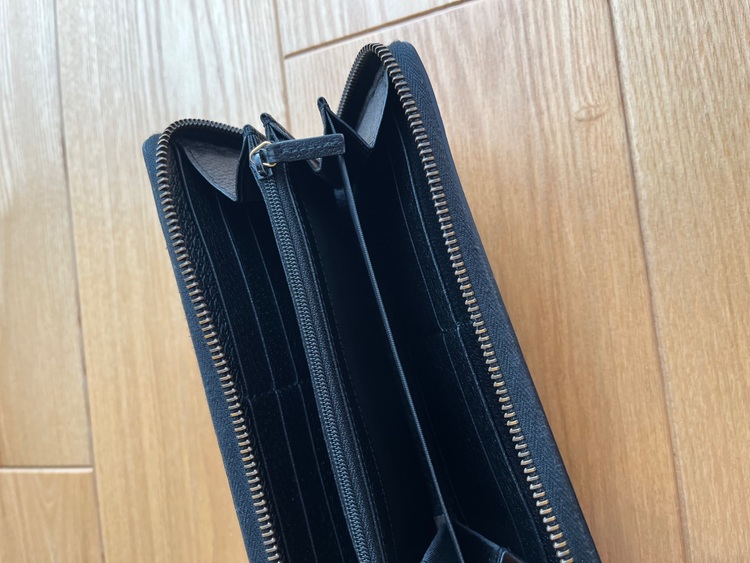 わからない（ブランド財布・小物）の商品画像 - 査定依頼日：2025年6月8日 - 最高査定価格：10,000円