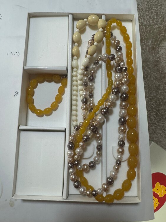 アクセサリー一式（宝石）の商品画像 - 査定依頼日：2024年9月26日