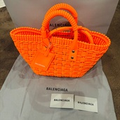 バレンシアガ  （ブランドバッグ）の商品画像 - 査定依頼日：2025年9月17日 - 最高査定価格：63,000円