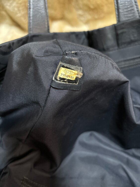 ニュートラベルライン（ブランドバッグ）の商品画像 - 査定依頼日：2025年2月8日 - 最高査定価格：50,000円