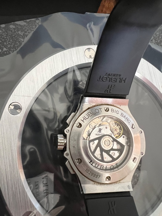 HUBLOT（高級時計）の商品画像 - 査定依頼日：2026年4月1日 - 最高査定価格：100,000円