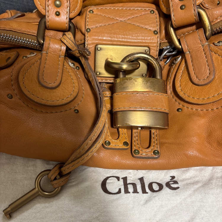 その他 クロエ （ブランドバッグ）の商品画像 - 査定依頼日：2025年12月9日 - 最高査定価格：150,000円