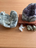 原石（美術品・骨董品）の商品画像 - 査定依頼日：2026年3月8日 - 最高査定価格：100,000円