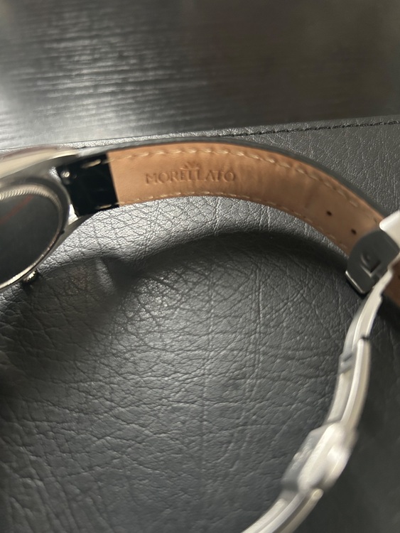 ロレックス その他 669（高級時計）の商品画像 - 査定依頼日：2025年8月31日 - 最高査定価格：300,000円