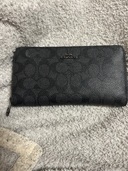 ブラックレザーCOACH（ブランド財布・小物）の商品画像 - 査定依頼日：2025年9月10日 - 最高査定価格：2,000円