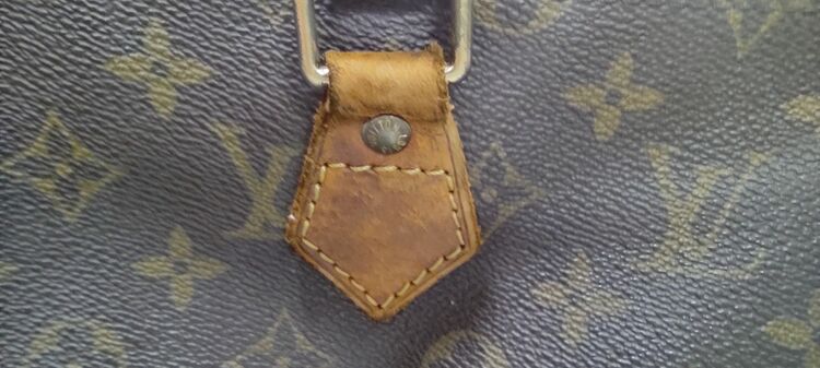 ヴィトン モノグラム スピーディ35 鍵付き（ブランドバッグ）の商品画像 - 査定依頼日：2025年9月24日 - 最高査定価格：25,000円
