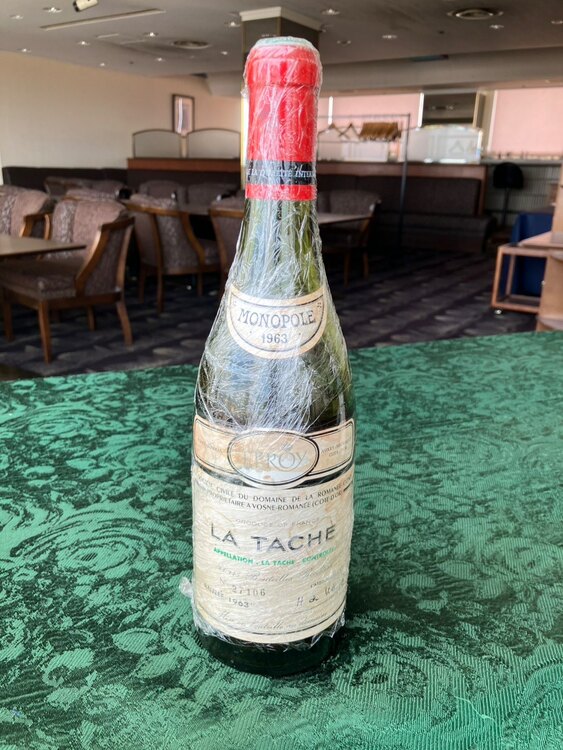 ワイン ロマネコンティ （お酒）の商品画像 - 査定依頼日：2025年5月31日 - 最高査定価格：130,000円