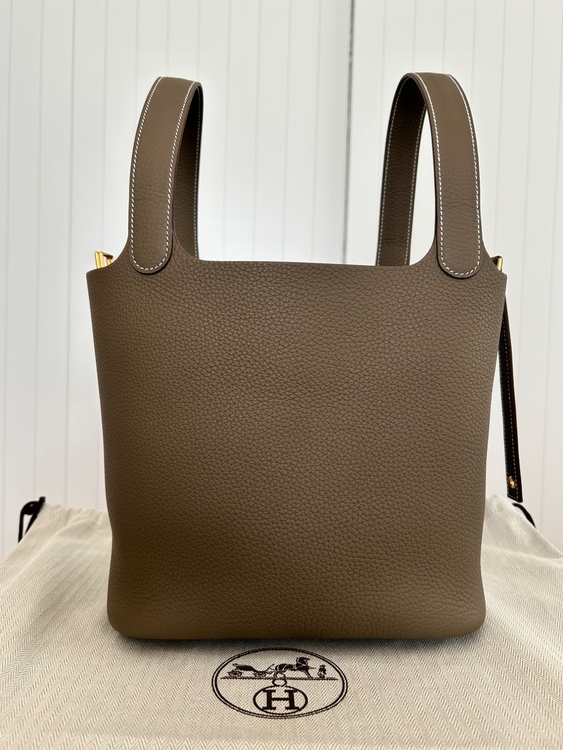 ピコタンロック MM（ブランドバッグ）の商品画像 - 査定依頼日：2026年1月24日 - 最高査定価格：590,000円