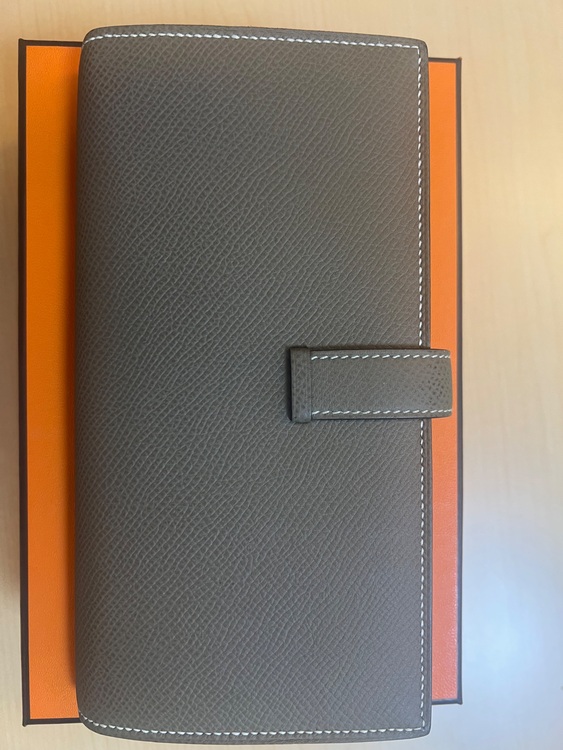 べアン（ブランド財布・小物）の商品画像 - 査定依頼日：2025年8月19日 - 最高査定価格：100,000円