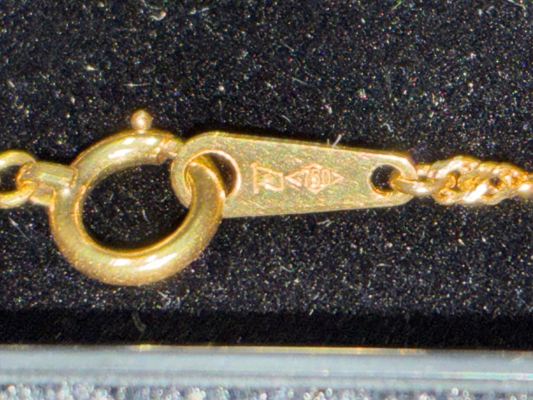 ネックレス（金・貴金属）の商品画像 - 査定依頼日：2026年1月31日 - 最高査定価格：100,000円