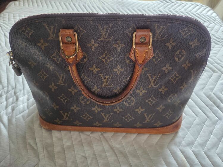 ルイヴィトン モノグラム （ブランドバッグ）の商品画像 - 査定依頼日：2025年9月30日 - 最高査定価格：40,000円
