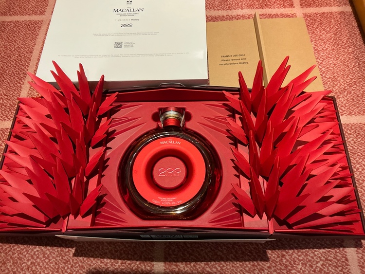ウイスキー マッカラン （お酒）の商品画像 - 査定依頼日：2026年2月1日 - 最高査定価格：200,000円