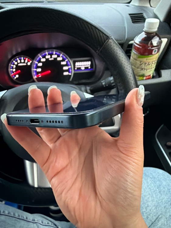 iPhone iPhone 15 Pro Max 256GB au（スマホ）の商品画像 - 査定依頼日：2026年7月24日 - 最高査定価格：97,000円