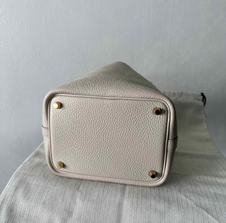 ピコタンロックタッチPM（ブランドバッグ）の商品画像 - 査定依頼日：2025年7月14日 - 最高査定価格：650,000円