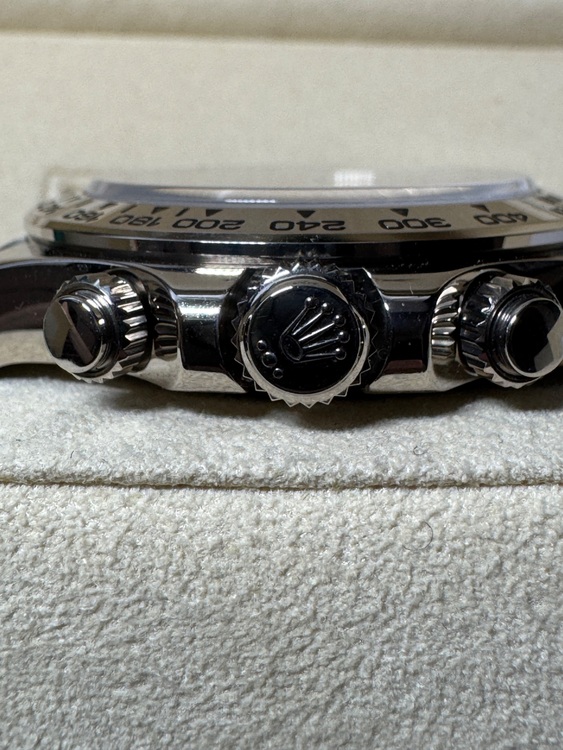 デイトナ（高級時計）の商品画像 - 査定依頼日：2025年6月22日 - 最高査定価格：5,000,000円