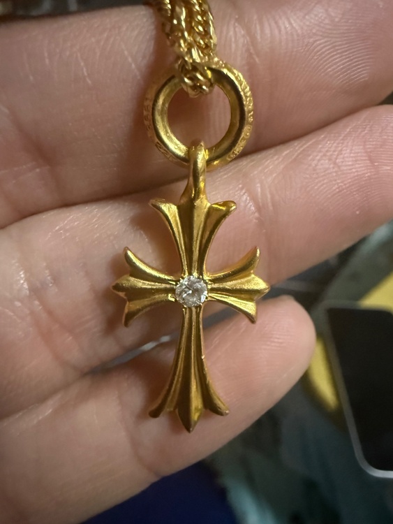 クロムハーツタイニー CHクロスチャーム22K（金・貴金属）の商品画像 - 査定依頼日：2026年1月14日 - 最高査定価格：120,000円