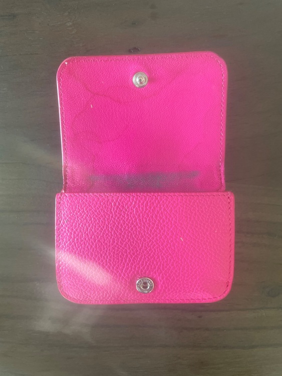 バレンシアガ  （ブランドバッグ）の商品画像 - 査定依頼日：2025年9月8日 - 最高査定価格：9,000円