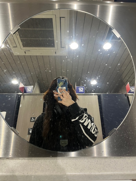 iPhone 13 128GB Softbank（スマホ）の商品画像 - 査定依頼日：2026年4月7日 - 最高査定価格：410,000円