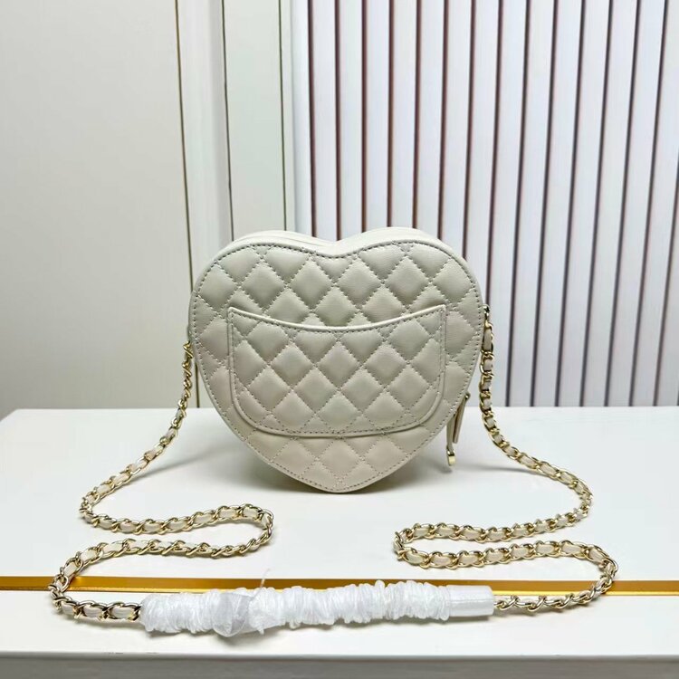 シャネル シャネル(その他) （ブランドバッグ）の商品画像 - 査定依頼日：2026年2月1日 - 最高査定価格：340,000円