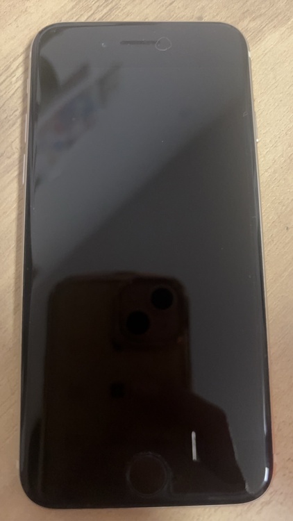 iPhone SE (第 3 世代) 128GB SIMフリー（スマホ）の商品画像 - 査定依頼日：2026年3月31日 - 最高査定価格：18,000円