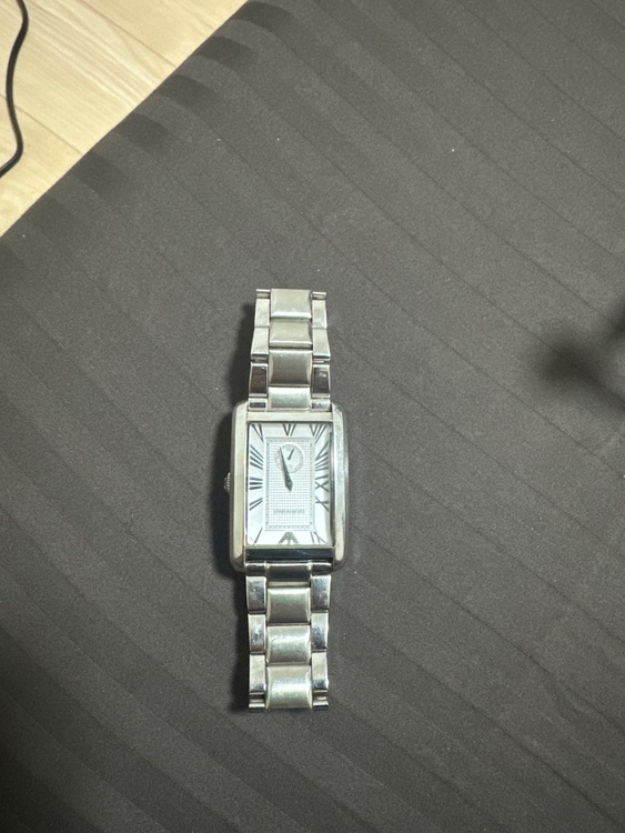 その他 その他 エマポリオあるまー（高級時計）の商品画像 - 査定依頼日：2025年11月10日 - 最高査定価格：2,000円