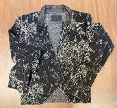 ディーゼルブラックゴールドジャケット（古着・ファッション）の商品画像 - 査定依頼日：2024年12月12日 - 最高査定価格：500円