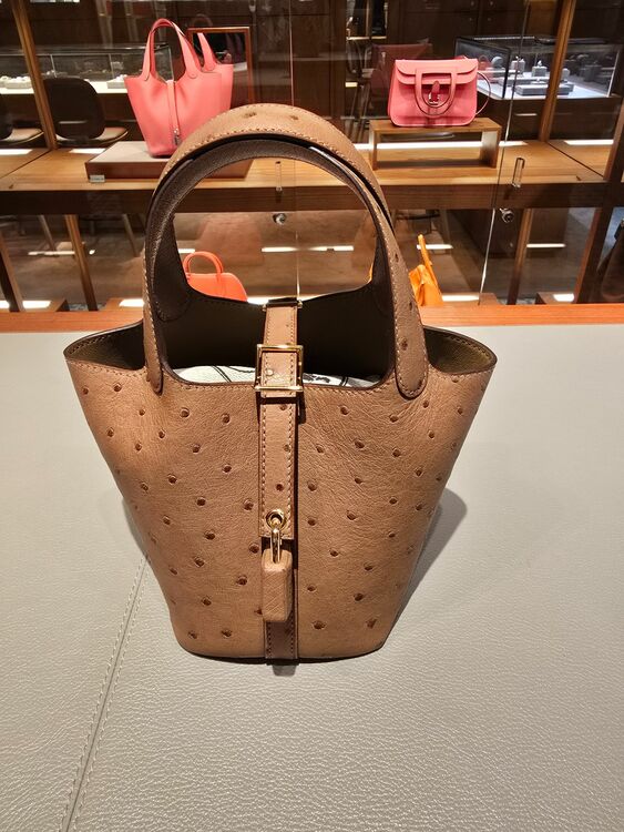 エルメス ピコタン （ブランドバッグ）の商品画像 - 査定依頼日：2025年9月18日 - 最高査定価格：850,000円