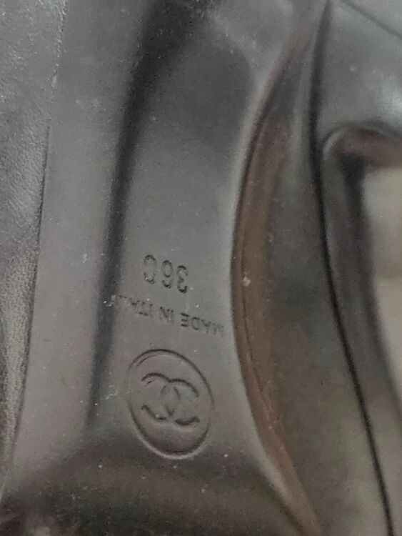 ブーツ（古着・ファッション）の商品画像 - 査定依頼日：2025年6月24日 - 最高査定価格：16,000円