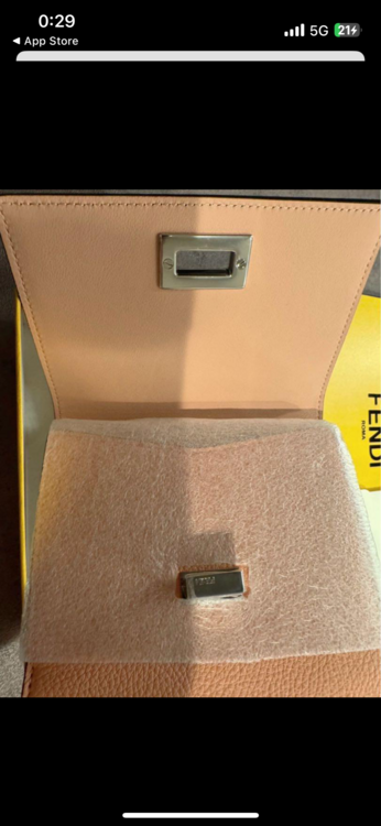 フェンディ  （ブランドバッグ）の商品画像 - 査定依頼日：2025年5月22日 - 最高査定価格：30,000円