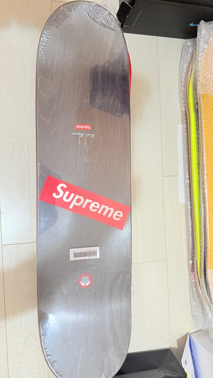 その他 Supreme （ブランドバッグ）の商品画像 - 査定依頼日：2025年5月11日 - 最高査定価格：6,000円