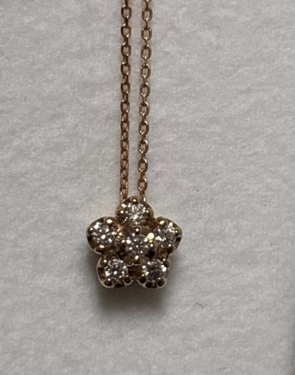 K18ダイヤモンドのピンクゴールドのネックレス（金・貴金属）の商品画像 - 査定依頼日：2025年9月30日 - 最高査定価格：12,000円