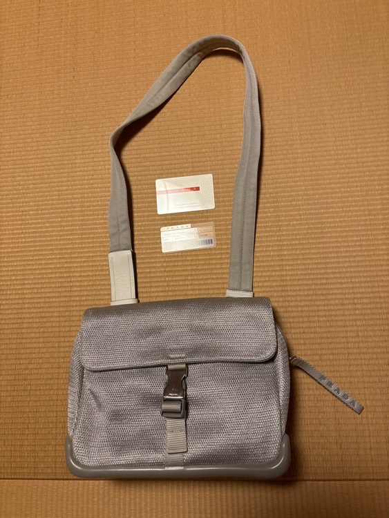 プラダ  （ブランドバッグ）の商品画像 - 査定依頼日：2026年2月25日 - 最高査定価格：20,000円