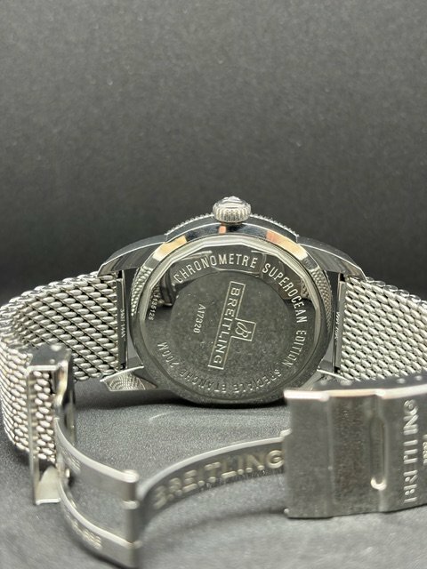 ブライトリング スーパーオーシャン A172C340CA（高級時計）の商品画像 - 査定依頼日：2026年1月23日 - 最高査定価格：300,000円