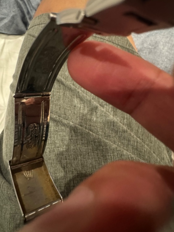 ロレックスRef.16200白ローマ（高級時計）の商品画像 - 査定依頼日：2025年7月10日 - 最高査定価格：750,000円