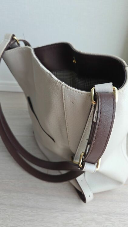 その他 サマンサタバサ （ブランドバッグ）の商品画像 - 査定依頼日：2025年8月11日 - 最高査定価格：1,500円