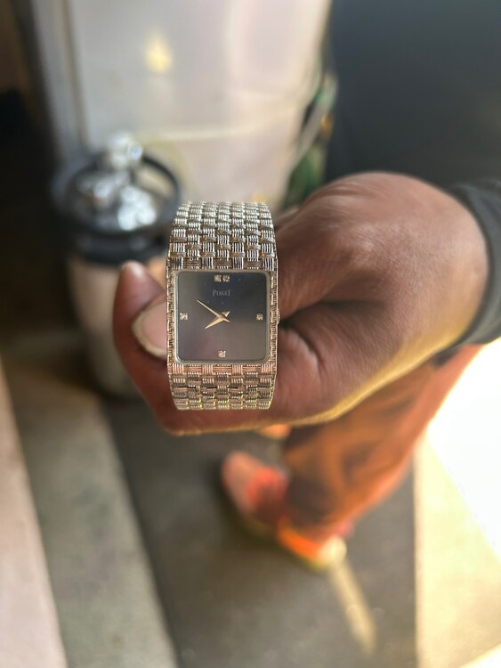 ピアジェ その他 （高級時計）の商品画像 - 査定依頼日：2025年3月23日 - 最高査定価格：400,000円