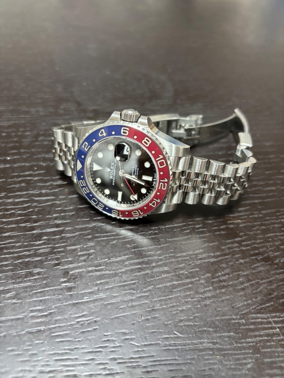 ロレックス GMTマスター g（高級時計）の商品画像 - 査定依頼日：2026年3月20日 - 最高査定価格：3,900,000円