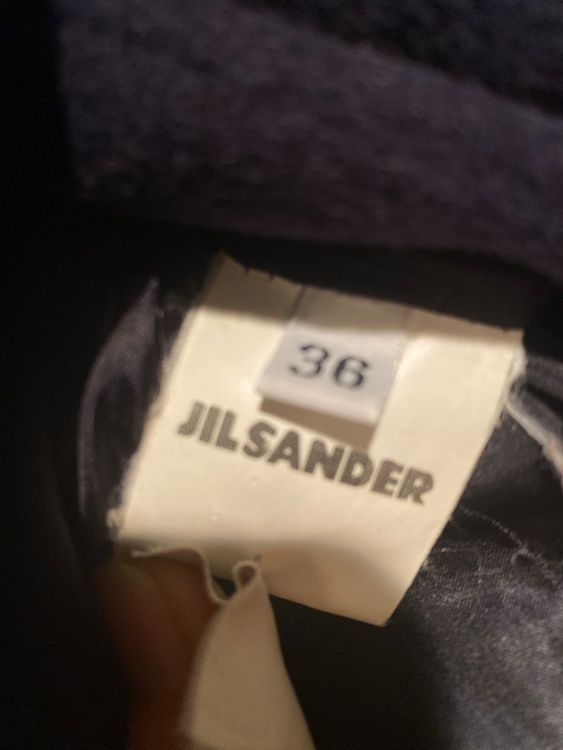 JIL SANDER（古着・ファッション）の商品画像 - 査定依頼日：2026年10月6日 - 最高査定価格：5,000円