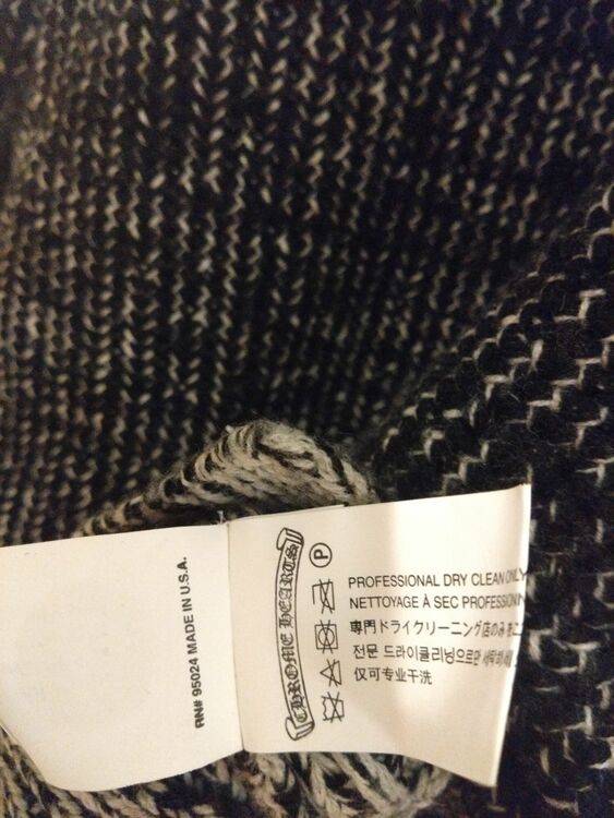 カシミアセーター（古着・ファッション）の商品画像 - 査定依頼日：2025年9月30日 - 最高査定価格：100,000円