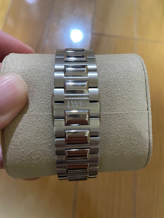 IWC ポルトギーゼ IW35830（高級時計）の商品画像 - 査定依頼日：2025年9月29日 - 最高査定価格：600,000円